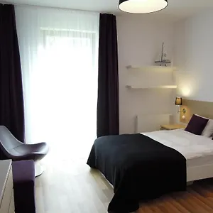 apartamenty-karawela-nadmorski-dwor.gdanskhotel.org/